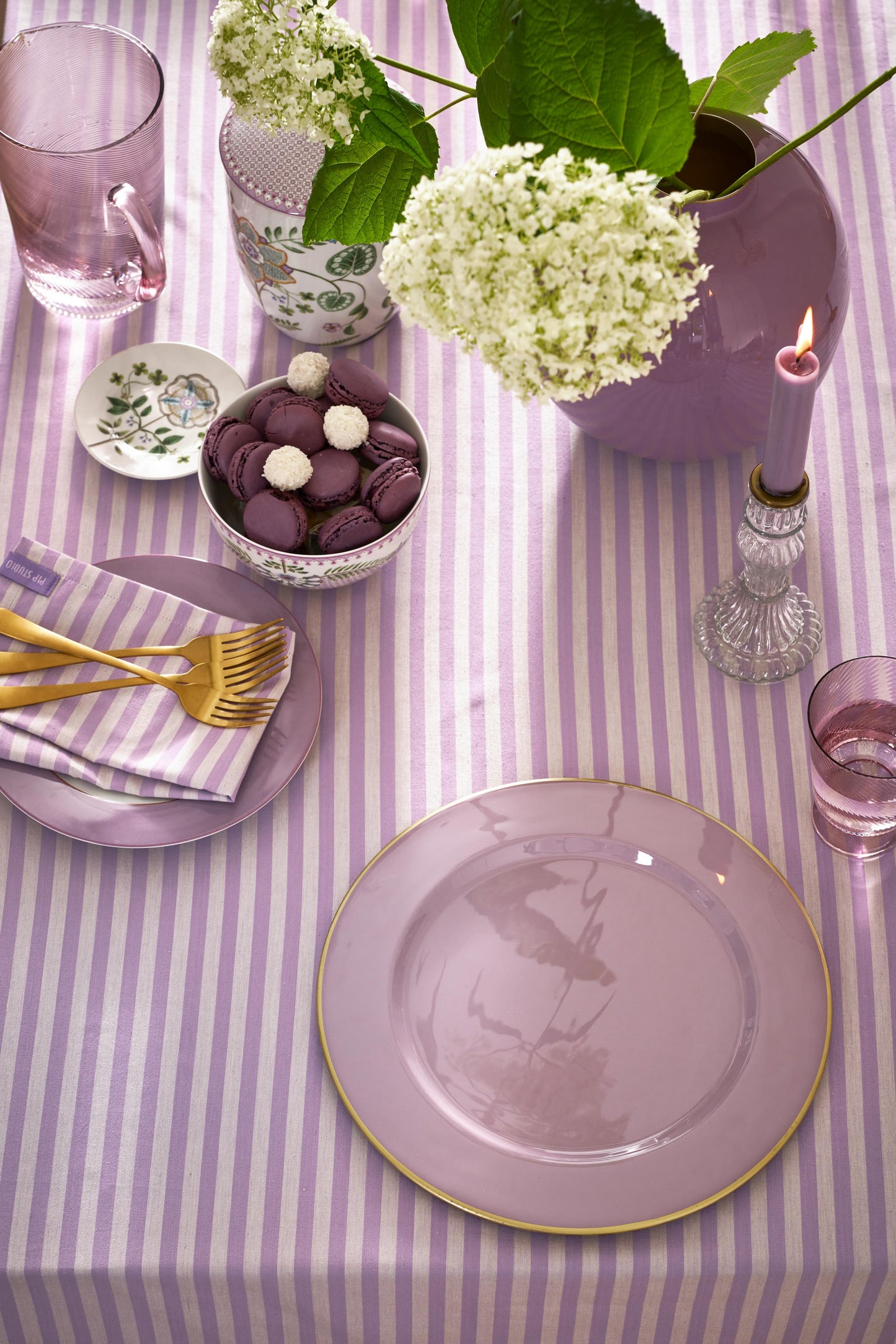 Plate Metal Lilac 32cm