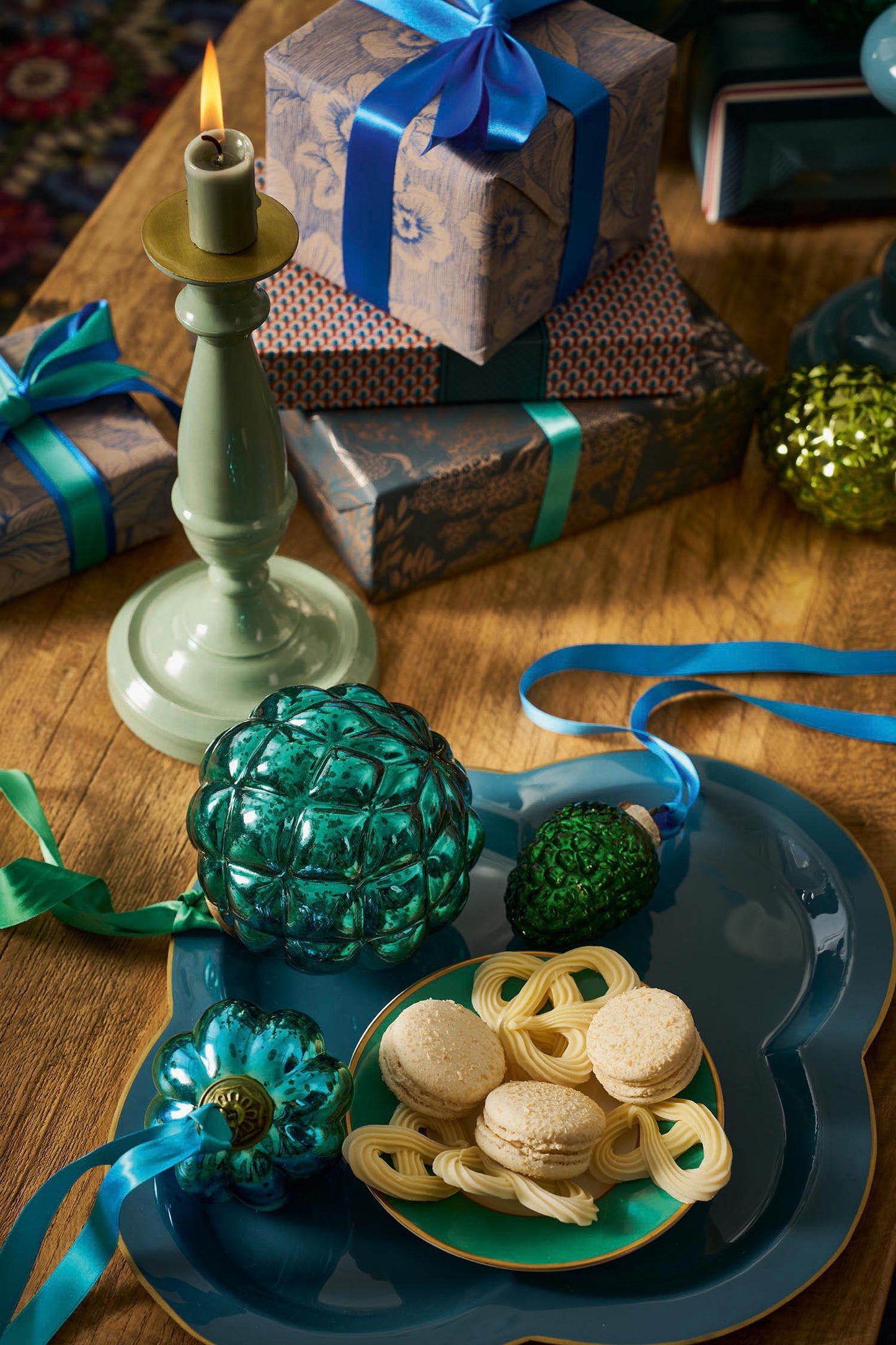 Ornament Glass Dark Green 12.5cm