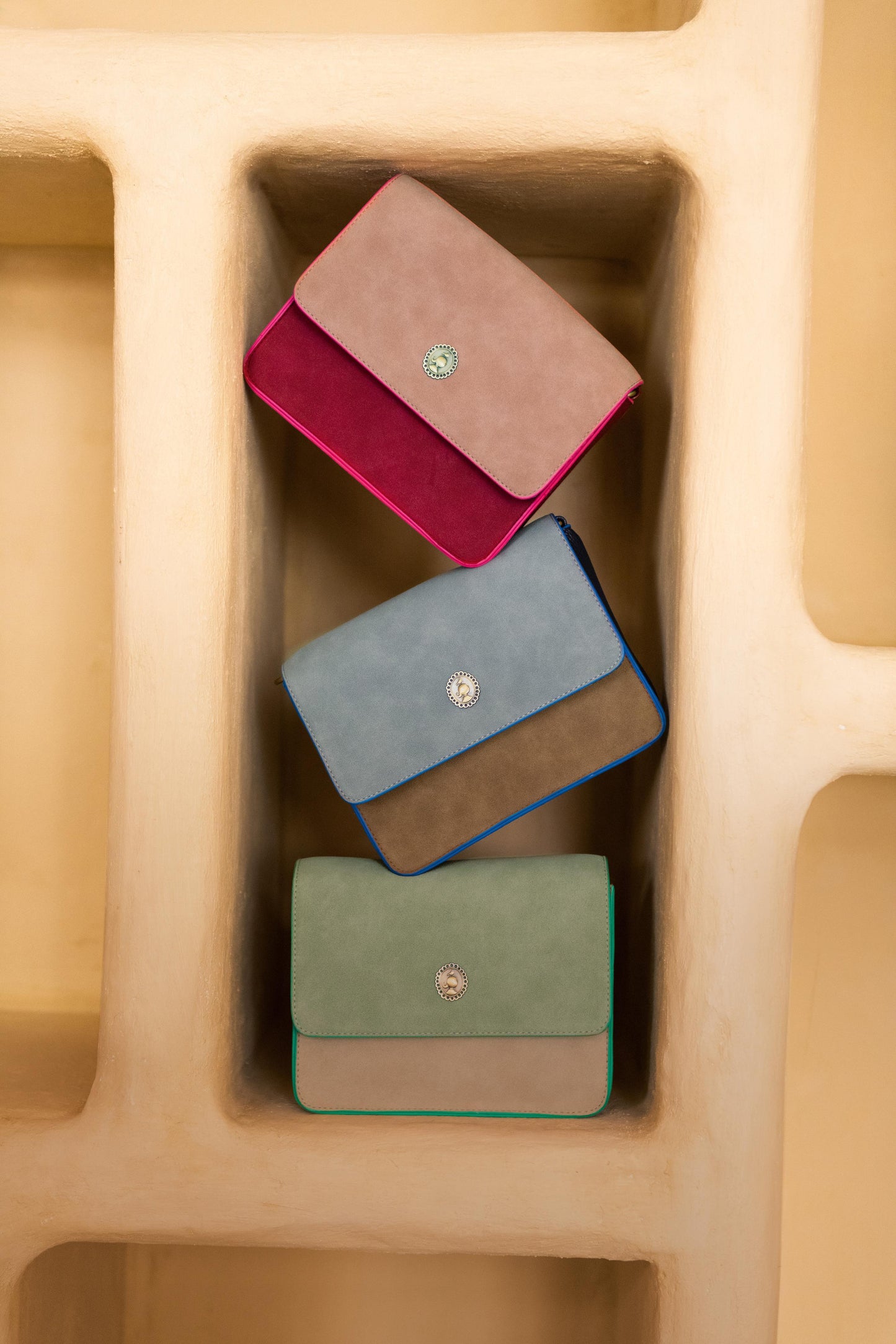 Fenna Cross Body Flap Small 19x6x16cm