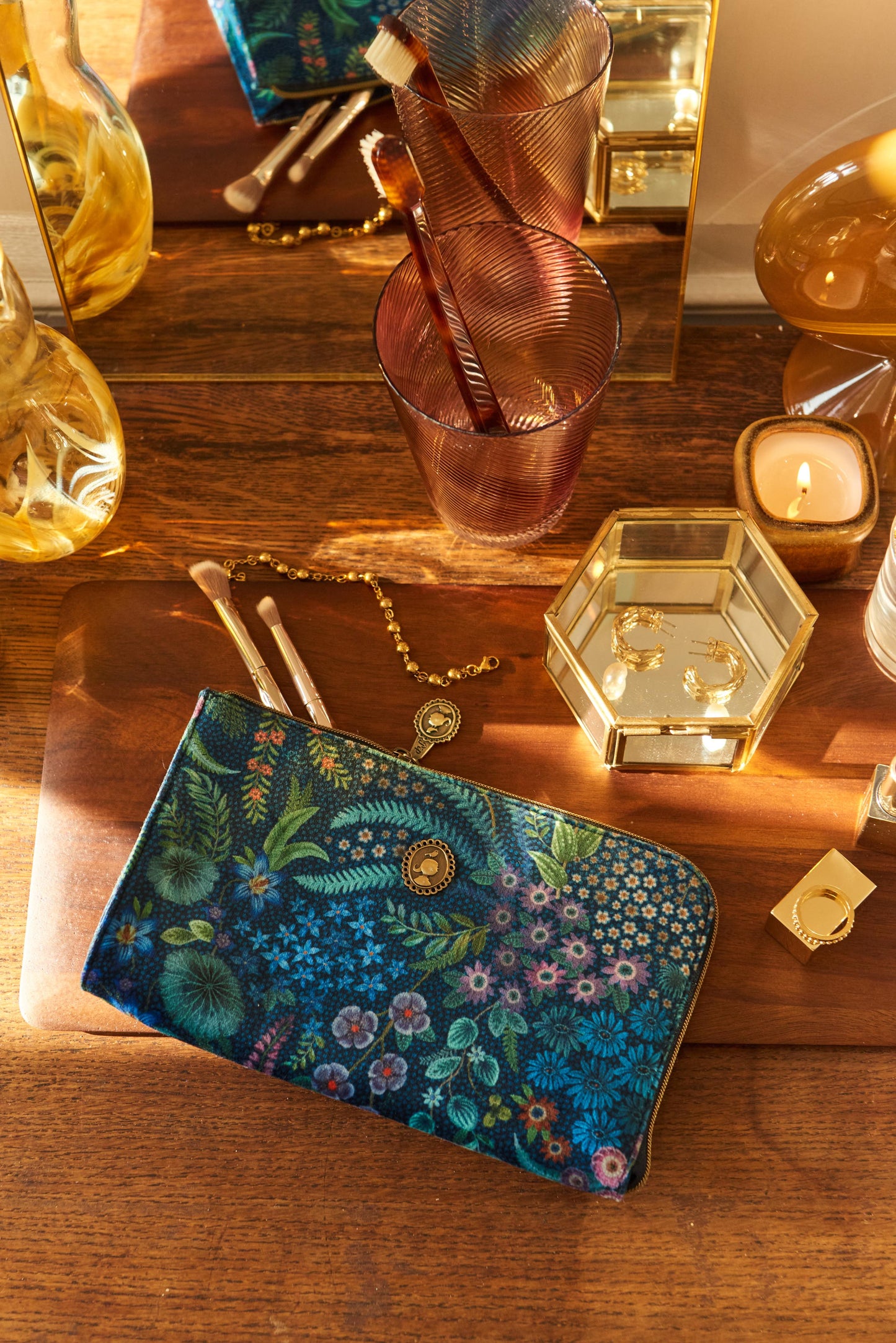 Cloe Cosmetic Zipper Pouch Querida Velvet 21x3.5x12.5cm