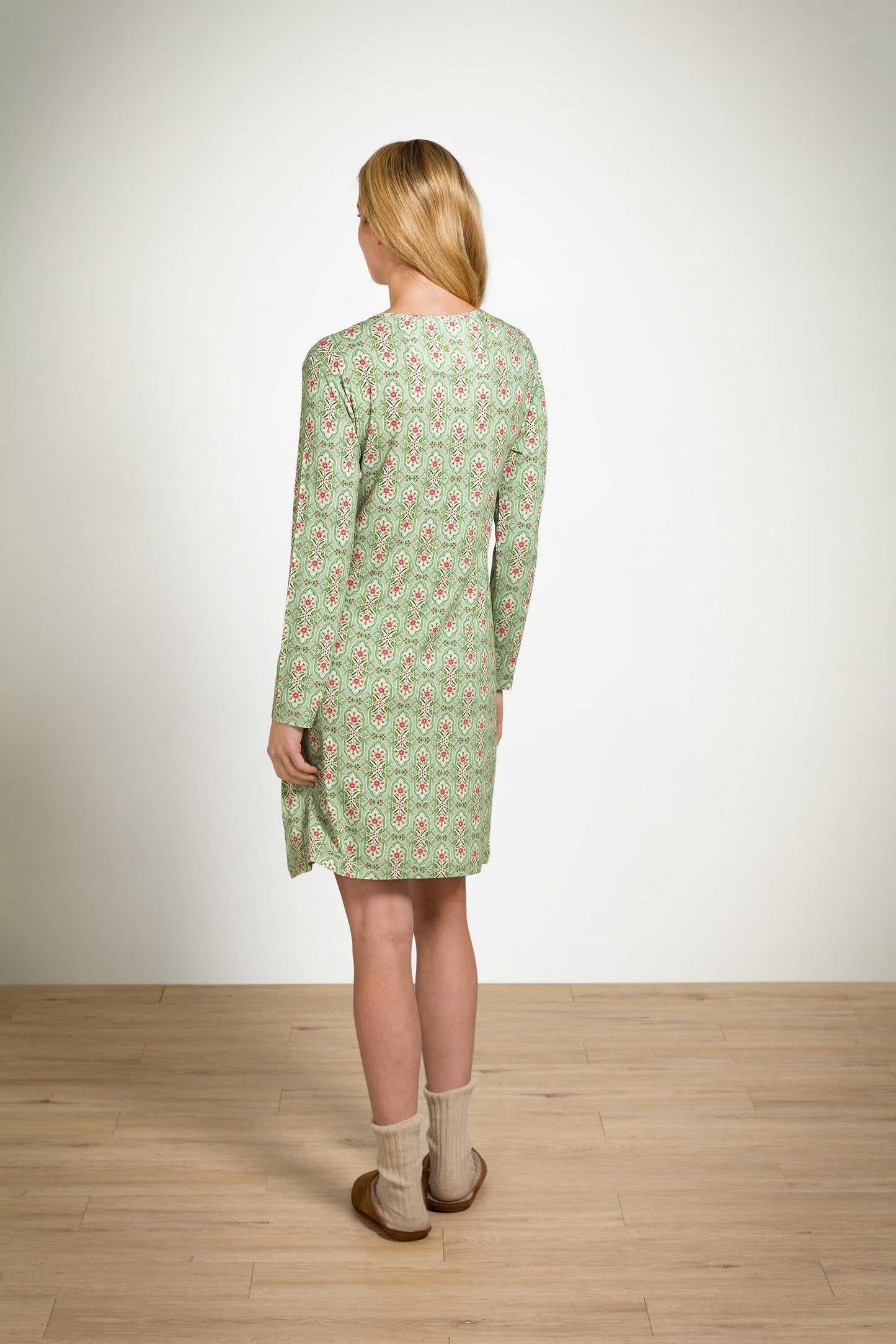 Desiree Long Sleeve Nightdress Jabalini