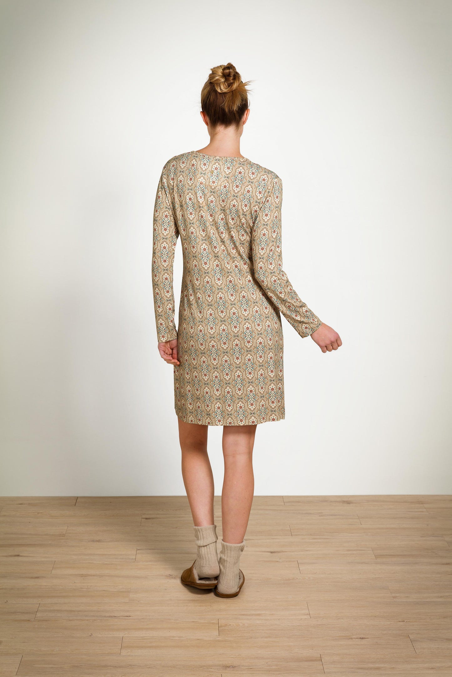 Desiree Long Sleeve Nightdress Jabalini