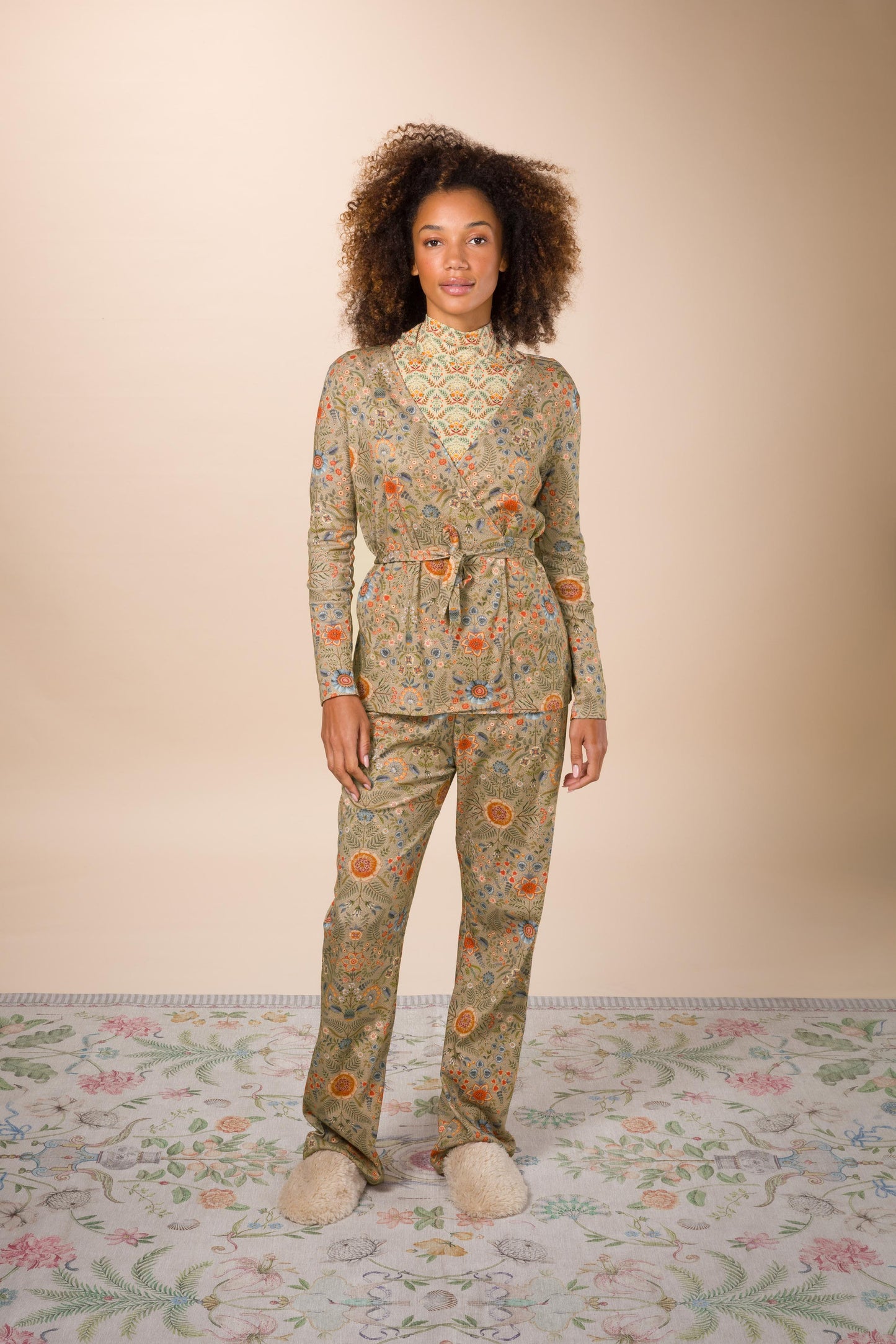 Blake Long Trousers Flore Pequeña