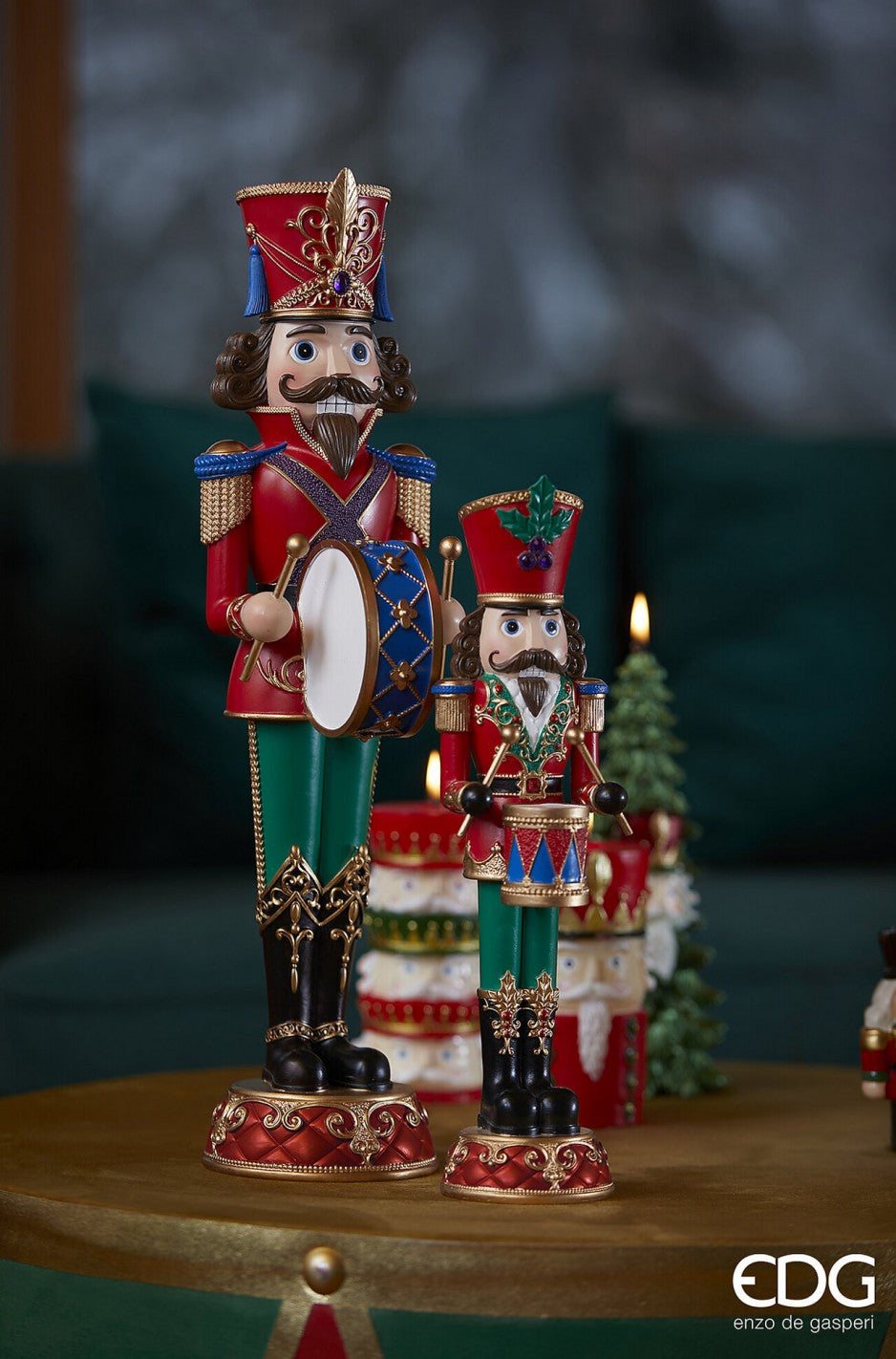 Medium Regal Nutcracker Soldier With Drum