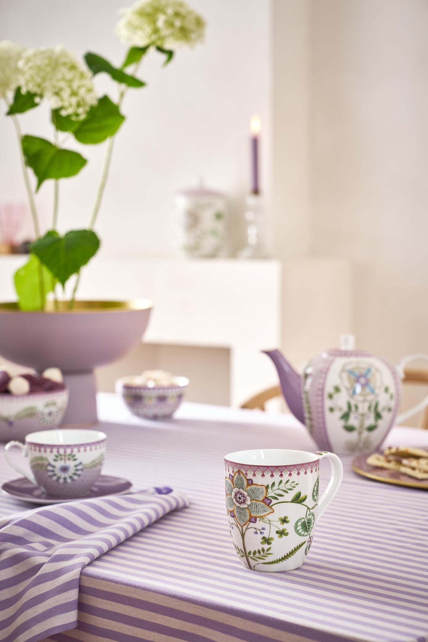 Gift Set of 2 Mugs XL Lily & Lotus 450ml