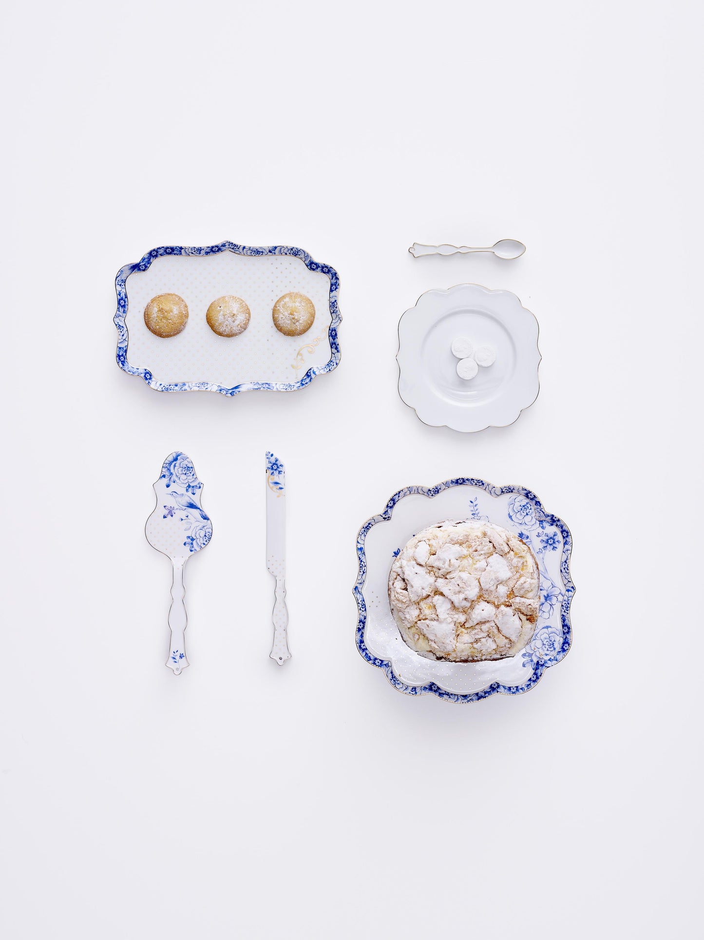 Cake Stand Royal White 24x24cm