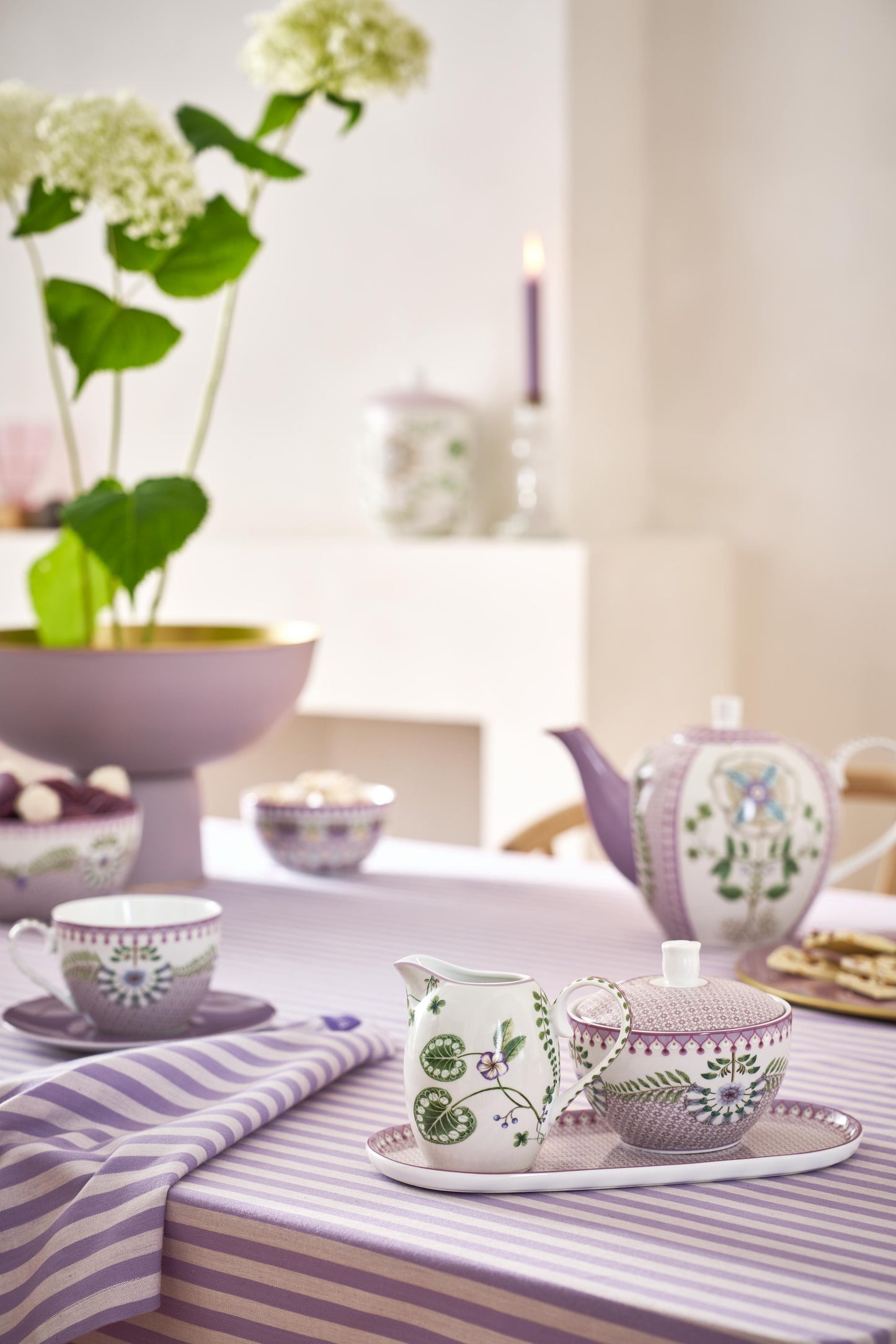 Plate Sugar & Creamer Lily & Lotus Tiles Lilac 25x12cm