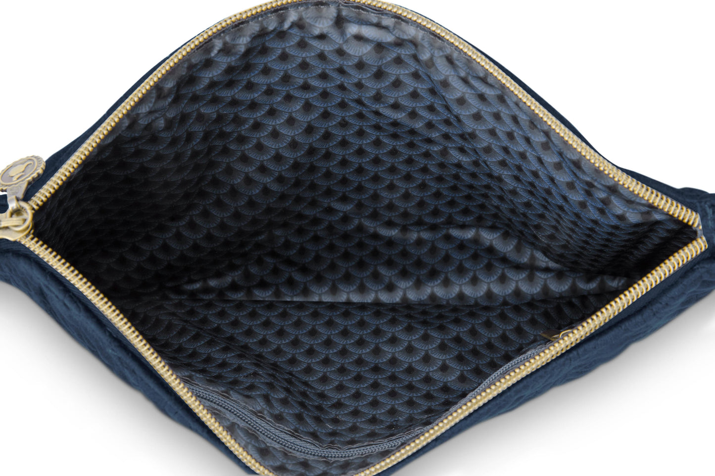 Cosmetic Flat Pouch Large Velvet Quilted 30x1x22cm