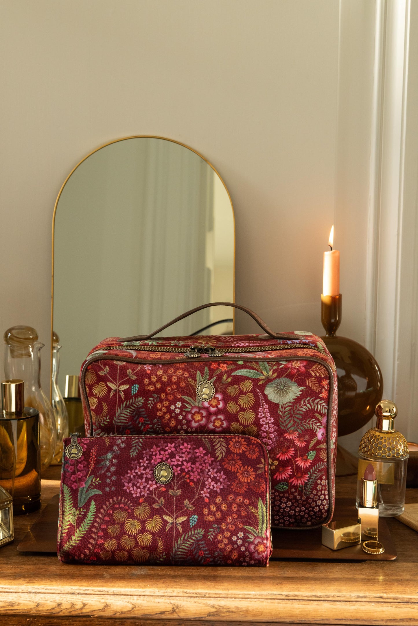 Cloe Cosmetic Zipper Pouch Querida Velvet 21x3.5x12.5cm