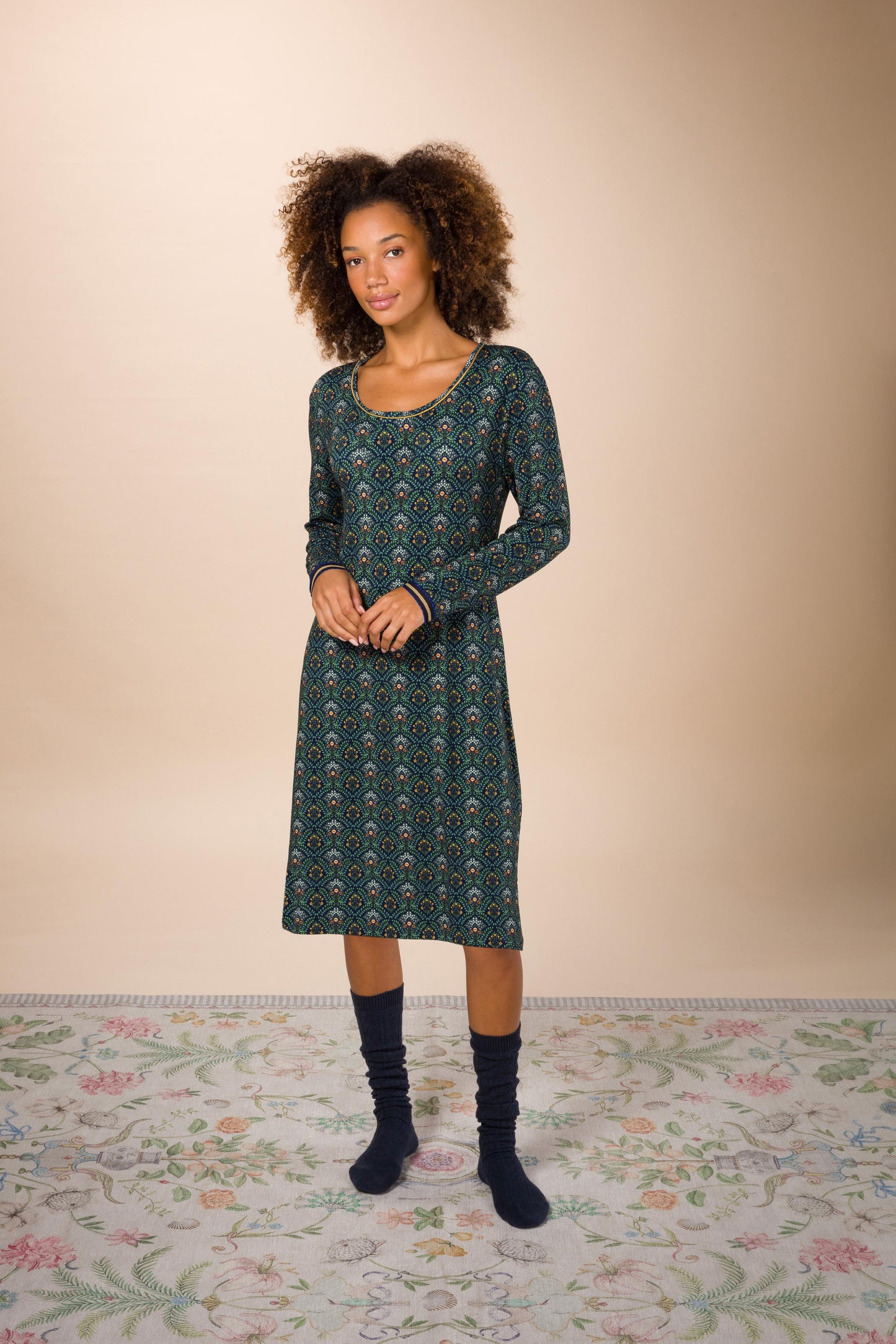 Desiree Long Sleeve Nightdress Bailamos