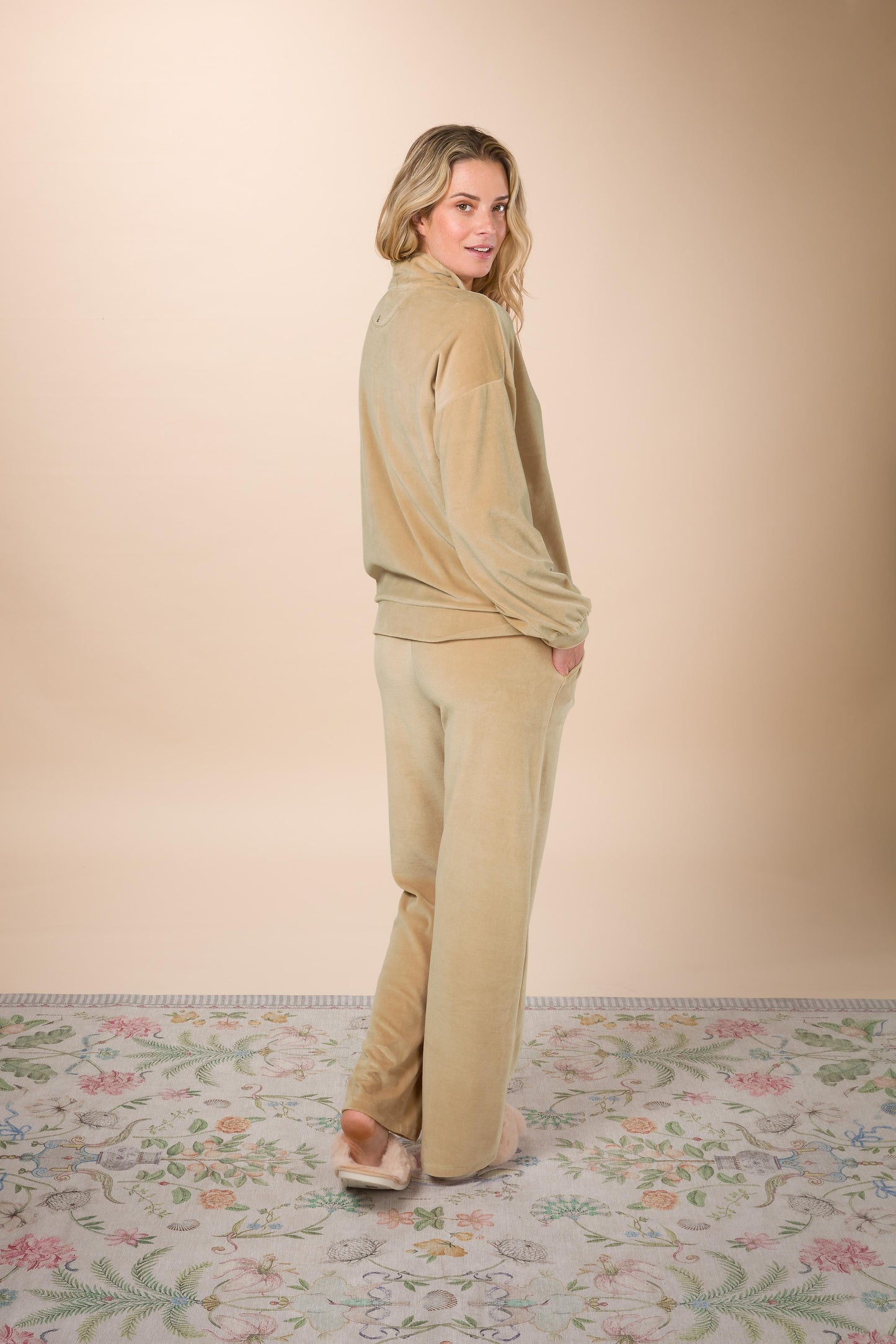 Britta Long Trousers Velvet Solid